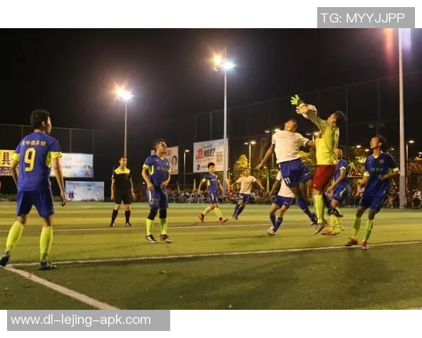 探索石岩足球场的魅力与活力体验,感受足球文化的无限魅力与激情 探索石岩足球场的魅力与活力体验,感受足球文化的无限魅力与激情